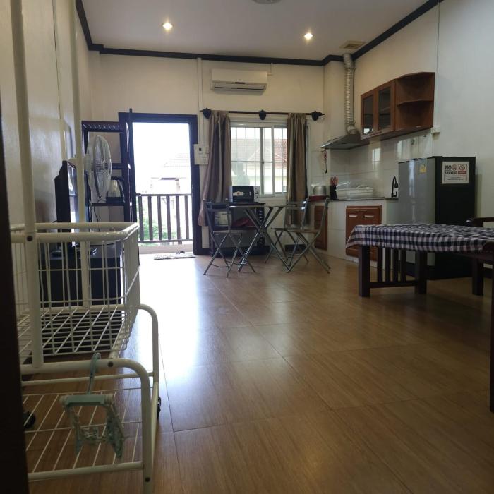 ali xayathit apartment and hotel