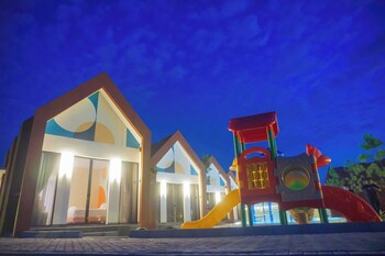 treehita cabin jogja