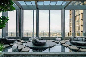 Expressionz Suites By Manhattan Group,,3 star