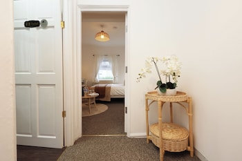 cardiff guesthouse and on street parking
