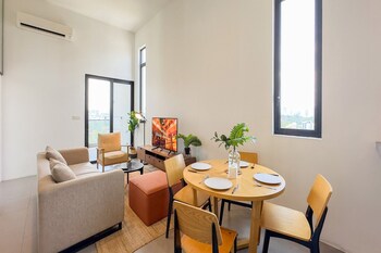 the establishment bangsar by emily in town