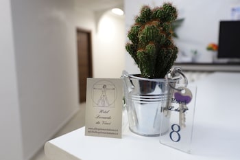 hotel leonardo da vinci