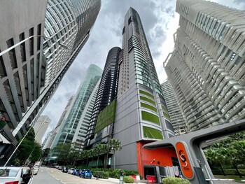 staycation sky suites