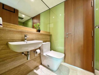 staycation sky suites