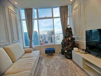 staycation sky suites
