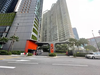 staycation sky suites