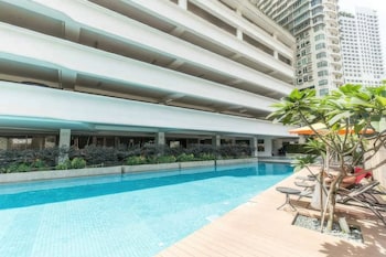 staycation sky suites