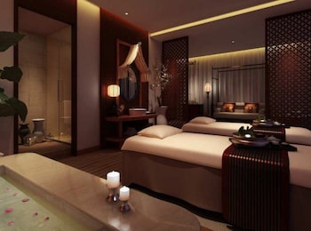 staycation sky suites