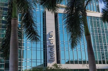 brickell floor 31 sea view free parking by palermo home