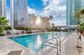 brickell floor 31 sea view free parking by palermo home