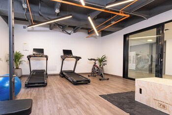 metropolitan living by housy