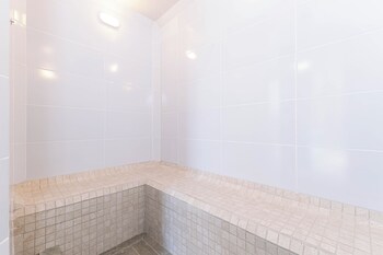 metropolitan living by housy