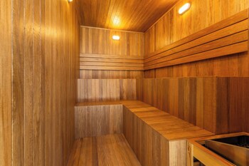 metropolitan living by housy