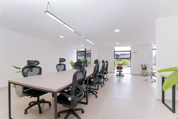 metropolitan living by housy