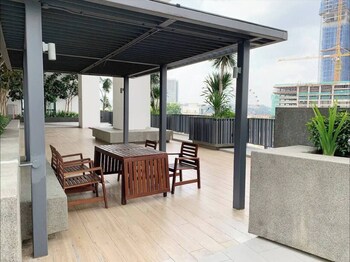 icity luxury condo by smarthome