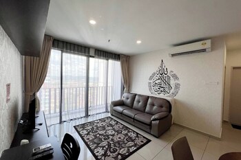 icity luxury condo by smarthome