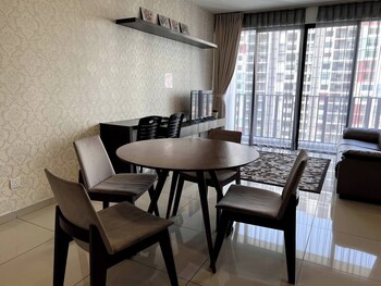 icity luxury condo by smarthome