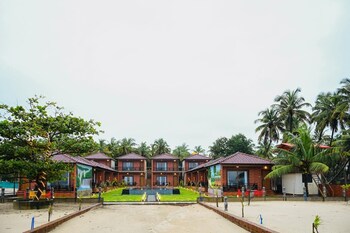 shivani sunset bay beach resort