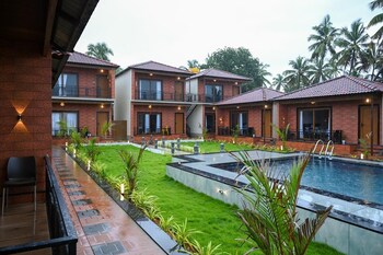 Shivani Sunset Bay Beach Resort,,2 star
