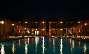 shivani sunset bay beach resort