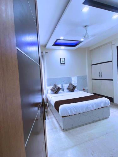 cassava stay