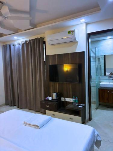 cassava stay