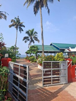 hillview beach resort