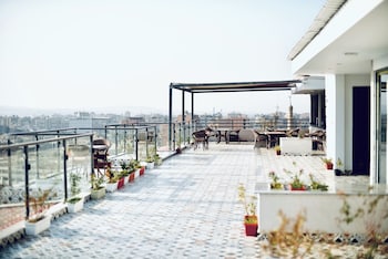 legend pyramids inn
