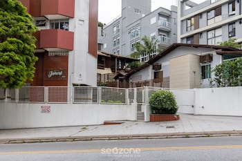 comfortable apartment with barbecue sje0103