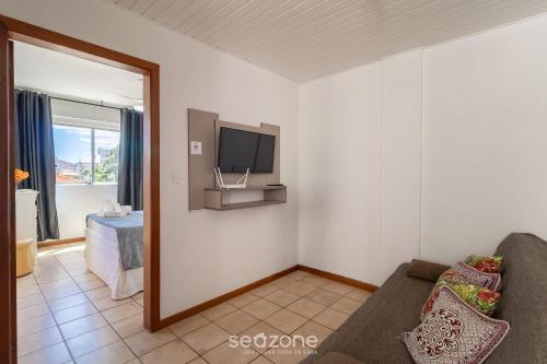 charming apt just 260m from the beach rrb0202