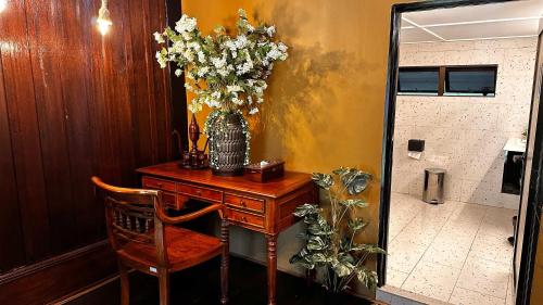 charming nature kampung home for family getaways