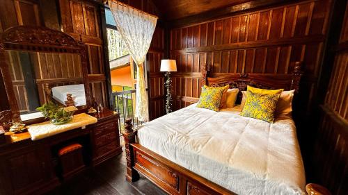 Charming Nature Kampung Home For Family Getaways,,2 star