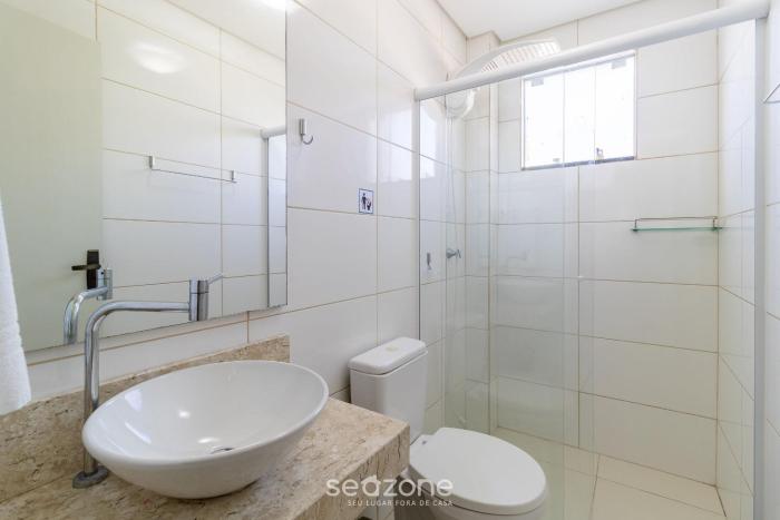 ap w bbq 2 bedrooms 900m from the beach rob203