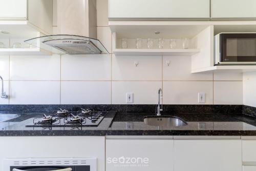ap w bbq 2 bedrooms 900m from the beach rob203