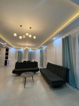 Oia Suites,,4 star
