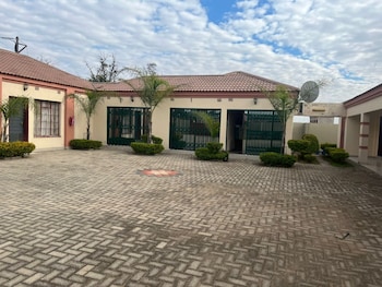 kalimba guesthouse