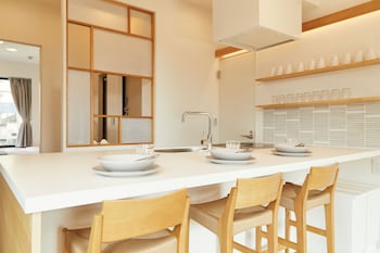 tokyo sky suite hotel