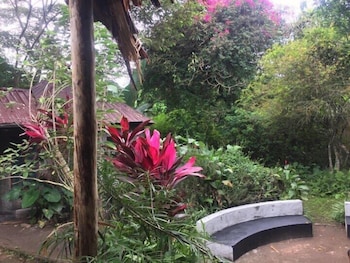 furahia eco inn