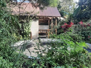 furahia eco inn
