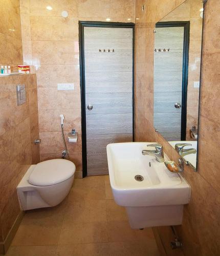 pitrashish only suite