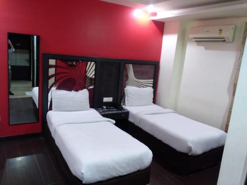 pitrashish only suite