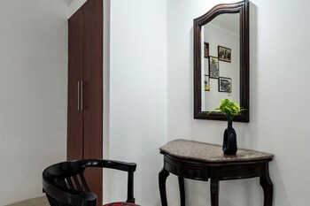 goan hideaway cuatro