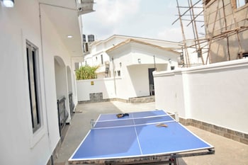 Slim Anyaiwe Apartments,,5 star