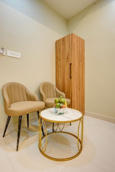 hotel aero homestay