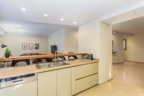 solidere lavish apartments in downtown beirut