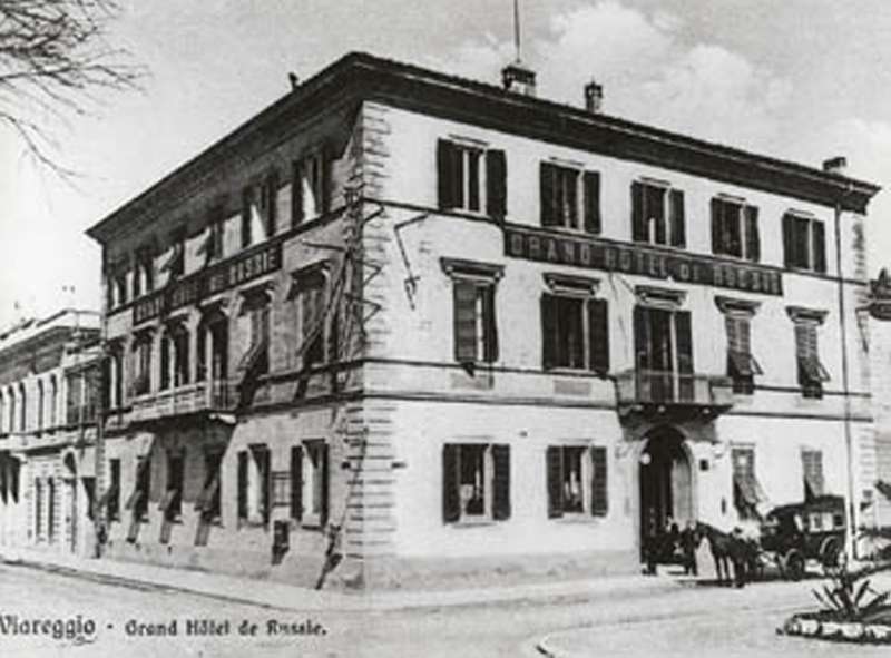 hotel plaza e de russie