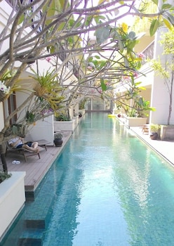 seminyak lagoon all suites hotel