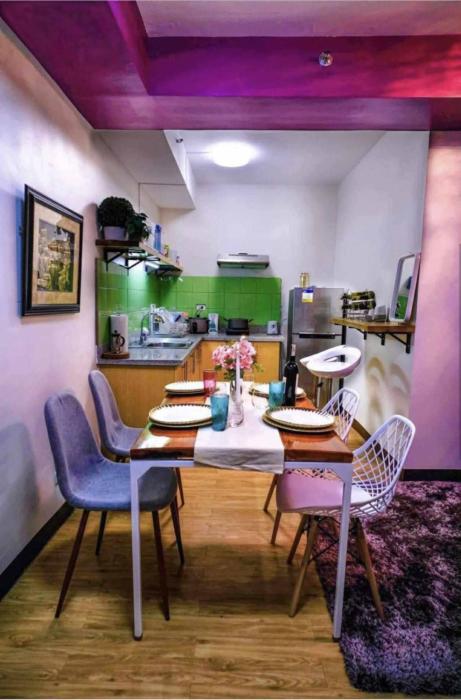 romantic purple 1 bedroom 5 8 pax in cdo