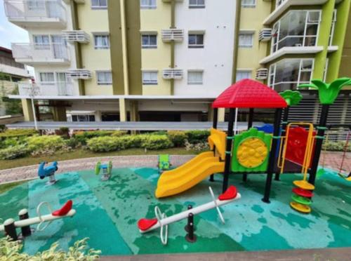 romantic purple 1 bedroom 5 8 pax in cdo