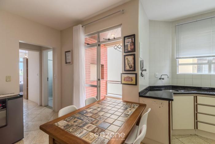 apartment w barbecue 450m from the beach rci0201